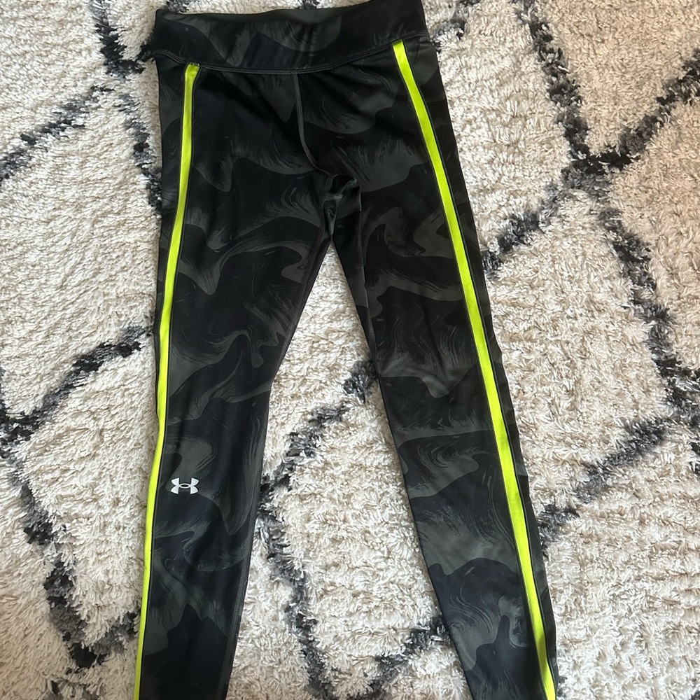 Under Armour Black and Dark Green Leggings